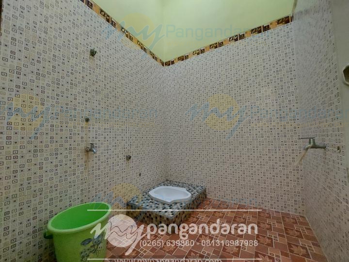  Tampilan kamar mandi Villa Citumang 2 Pangandaran